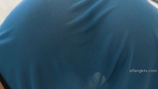 外面看不到正妹开箱测试白虎嫩穴享受新玩具小恶魔震动按摩棒
