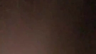 极品阿姨隔着内裤都能闻到骚桌上的包是她的象征