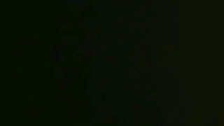 大学女生Piper Perri被多根阴茎撑开她紧绷的阴道