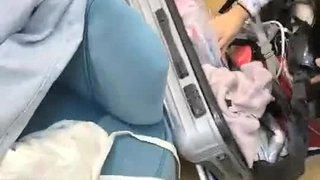 長腿小少婦，沙發上69調情花式啪啪幹得激情四射，魅惑眼神陶醉表情樂在其中…