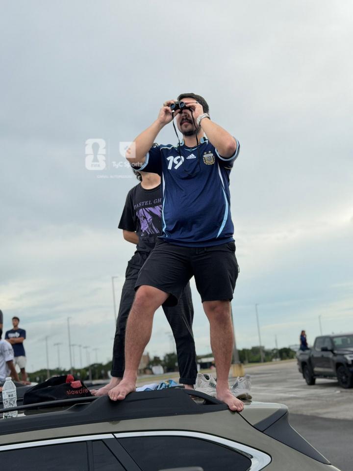 宽萨：离开利物浦对我来说是艰难的决定，但我需要每周都能出场